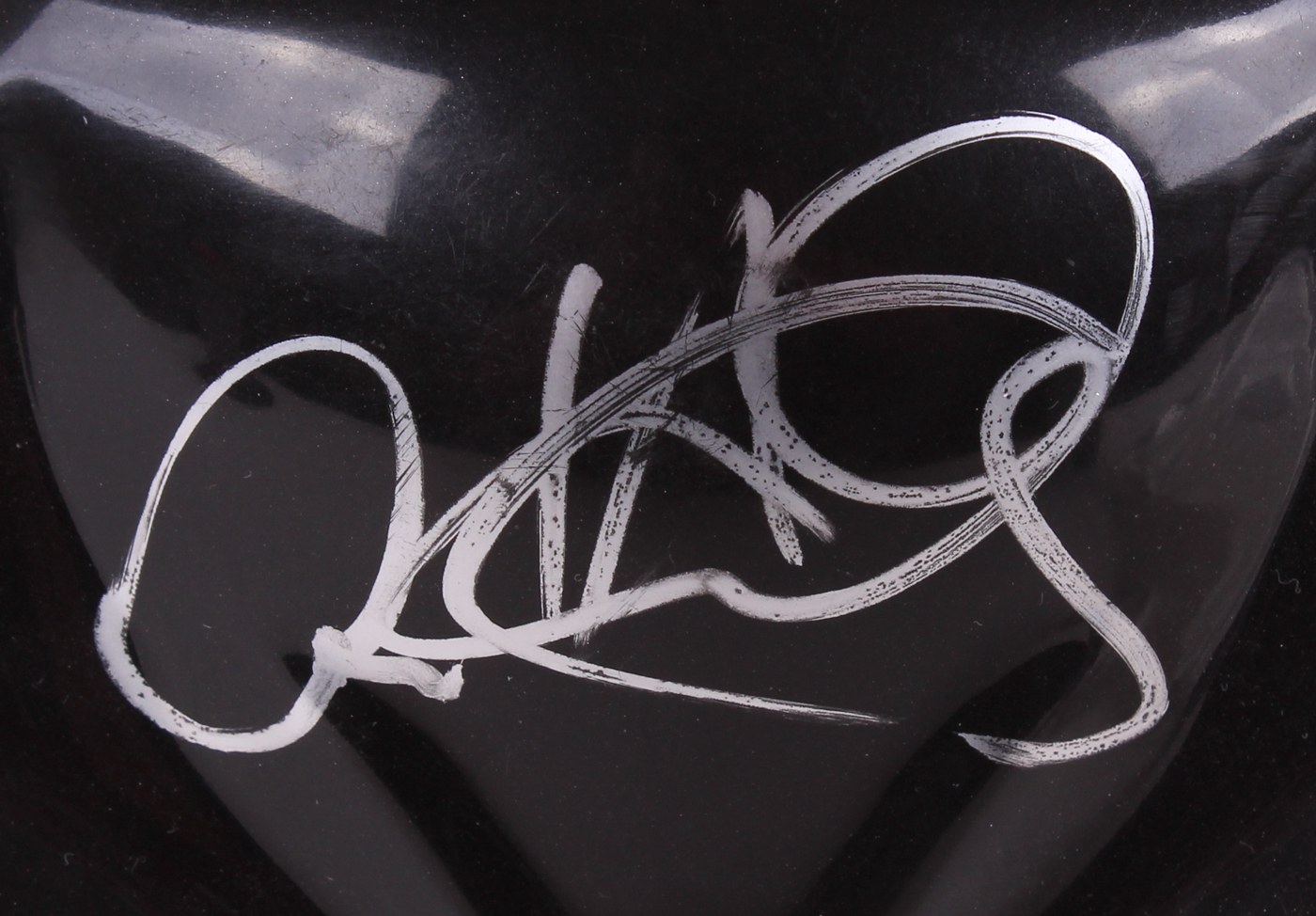 Anne Hathaway Signed Batman "The Dark Knight Rises" Mask (Beckett COA) at PristineAuction.com Anne Hathaway Signed Batman "The Dark Knight Rises" Mask (Beckett COA) at PristineAuction.com