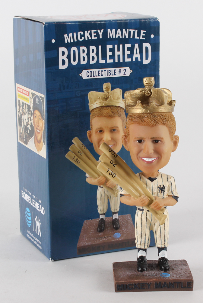 Mickey Mantle Yankees LE Bobblehead Issue #2 at PristineAuction.com Mickey Mantle Yankees LE Bobblehead Issue #2 at PristineAuction.com