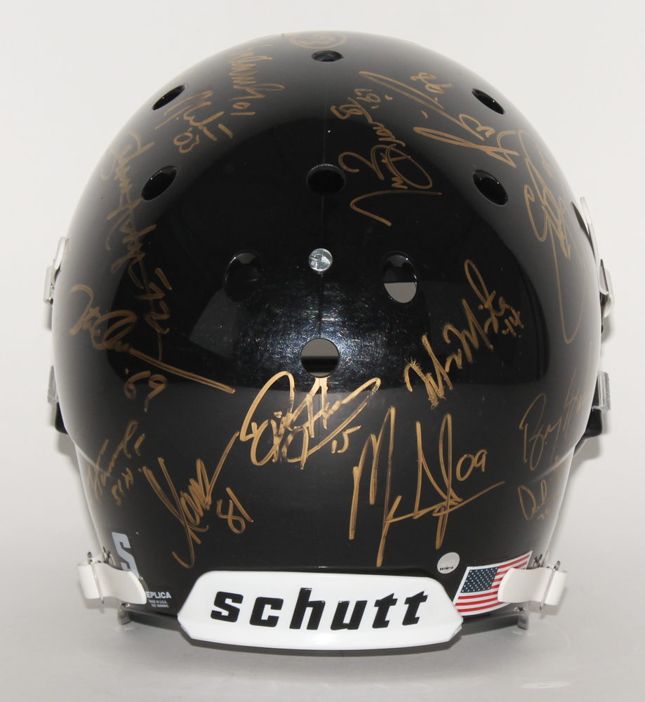 Heisman Trophy Winners Full-Size Helmet Signed by (24) Including Barry Sanders, Marcus Allen, Bo Jackson, Earl Campbell (Steiner LOA) at PristineAuction.com Heisman Trophy Winners Full-Size Helmet Signed by (24) Including Barry Sanders, Marcus Allen, Bo Jackson, Earl Campbell (Steiner LOA) at PristineAuction.com