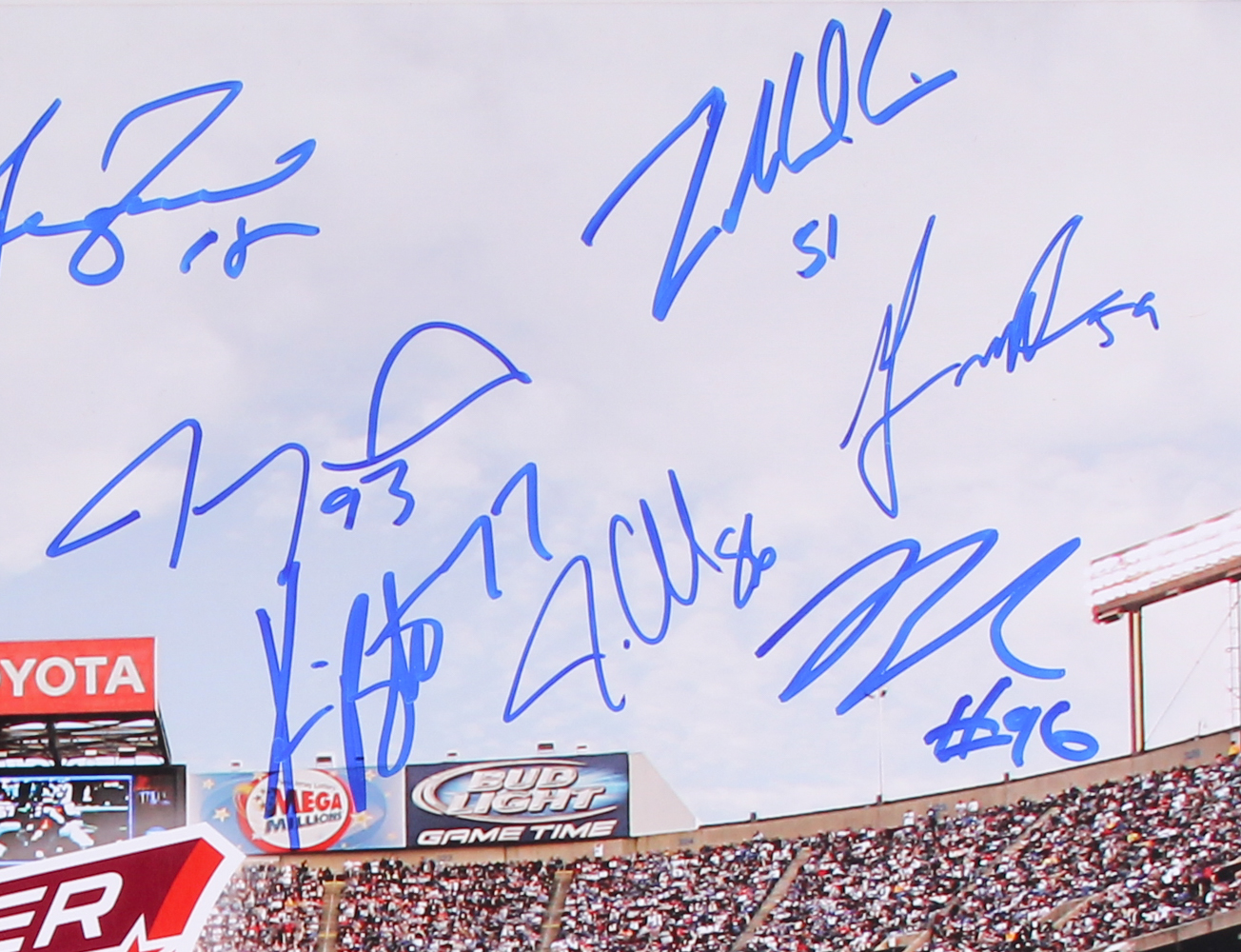 2007 New York Giants Team-Signed Super Bowl XLII 16x20 Photo with (23) Signatures Including Justin Tuck, David Diehl, Chris Snee (JSA COA) at PristineAuction.com 2007 New York Giants Team-Signed Super Bowl XLII 16x20 Photo with (23) Signatures Including Justin Tuck, David Diehl, Chris Snee (JSA COA) at PristineAuction.com