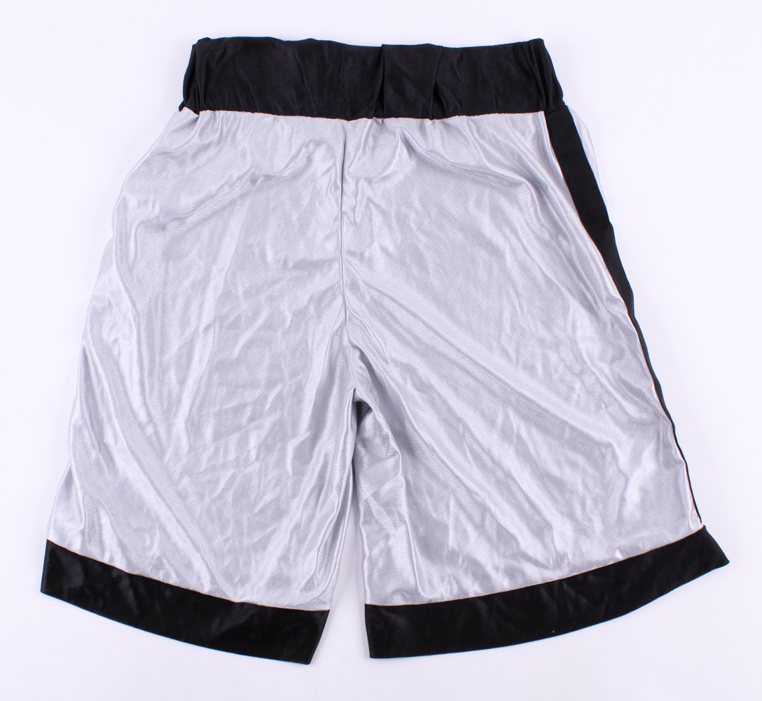 Mike Tyson Signed Everlast Boxing Shorts (JSA COA) at PristineAuction.com Mike Tyson Signed Everlast Boxing Shorts (JSA COA) at PristineAuction.com