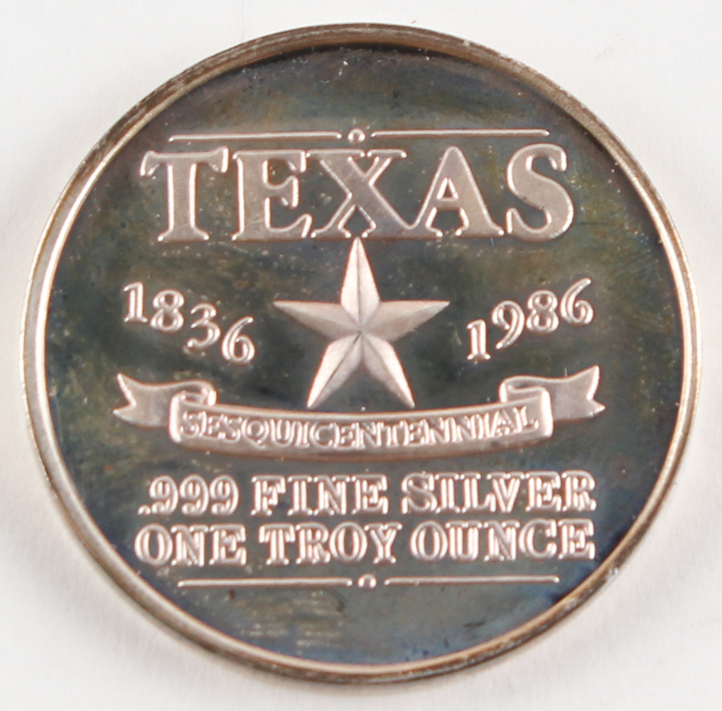 Lone Star Flag of Texas (The Capitol Committee COA) at PristineAuction.com Lone Star Flag of Texas (The Capitol Committee COA) at PristineAuction.com