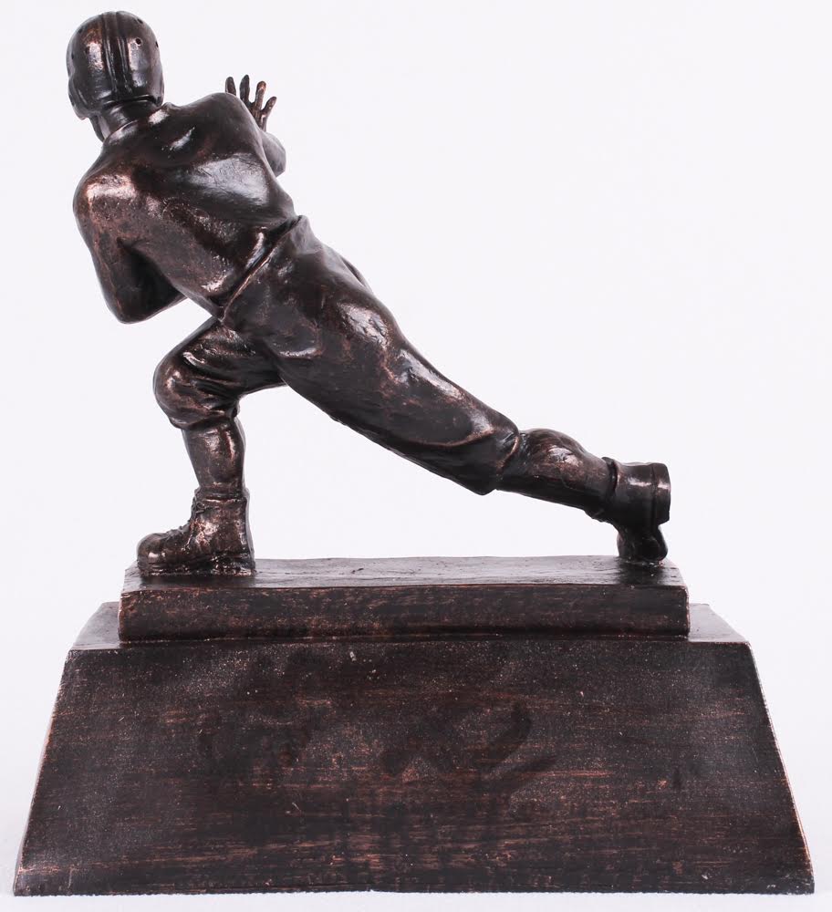 Tony Dorsett Signed 14" Replica Heisman Trophy Inscribed "76 Heisman" (PSA COA) at PristineAuction.com Tony Dorsett Signed 14" Replica Heisman Trophy Inscribed "76 Heisman" (PSA COA) at PristineAuction.com