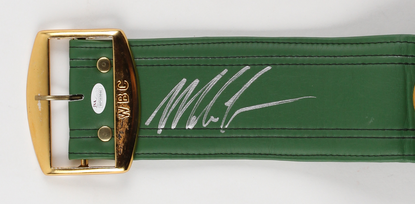 Mike Tyson Signed WBC Heavyweight Championship Belt (JSA COA) at PristineAuction.com Mike Tyson Signed WBC Heavyweight Championship Belt (JSA COA) at PristineAuction.com