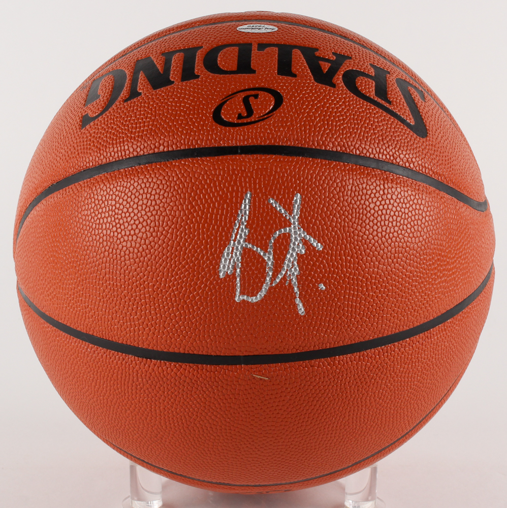 Isaiah Thomas signed NBA Game Ball Series Basketball (Leaf COA & MAB) at PristineAuction.com Isaiah Thomas signed NBA Game Ball Series Basketball (Leaf COA & MAB) at PristineAuction.com