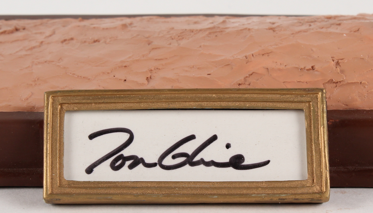 Tom Glavine Signed LE Braves Sports Impressions Porcelain Figurine (Sports Impressions COA) at PristineAuction.com Tom Glavine Signed LE Braves Sports Impressions Porcelain Figurine (Sports Impressions COA) at PristineAuction.com