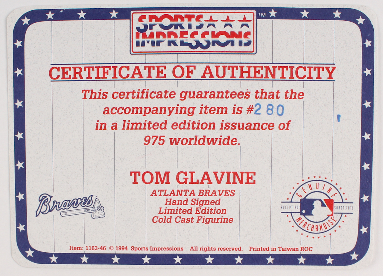 Tom Glavine Signed LE Braves Sports Impressions Porcelain Figurine (Sports Impressions COA) at PristineAuction.com Tom Glavine Signed LE Braves Sports Impressions Porcelain Figurine (Sports Impressions COA) at PristineAuction.com