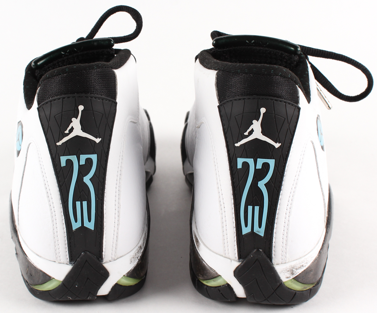 Michael Jordan Signed Pair of Air Jordan Retro 14 Basketball Shoes with Display Case (UDA COA) at PristineAuction.com Michael Jordan Signed Pair of Air Jordan Retro 14 Basketball Shoes with Display Case (UDA COA) at PristineAuction.com