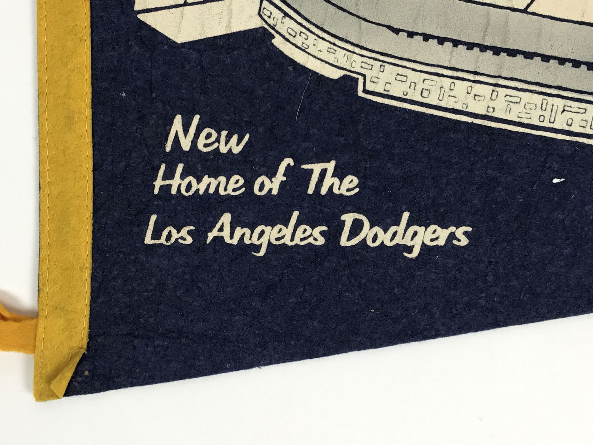 Vintage 1962 Los Angeles Dodgers Full-Size 29" Pennant at PristineAuction.com Vintage 1962 Los Angeles Dodgers Full-Size 29" Pennant at PristineAuction.com