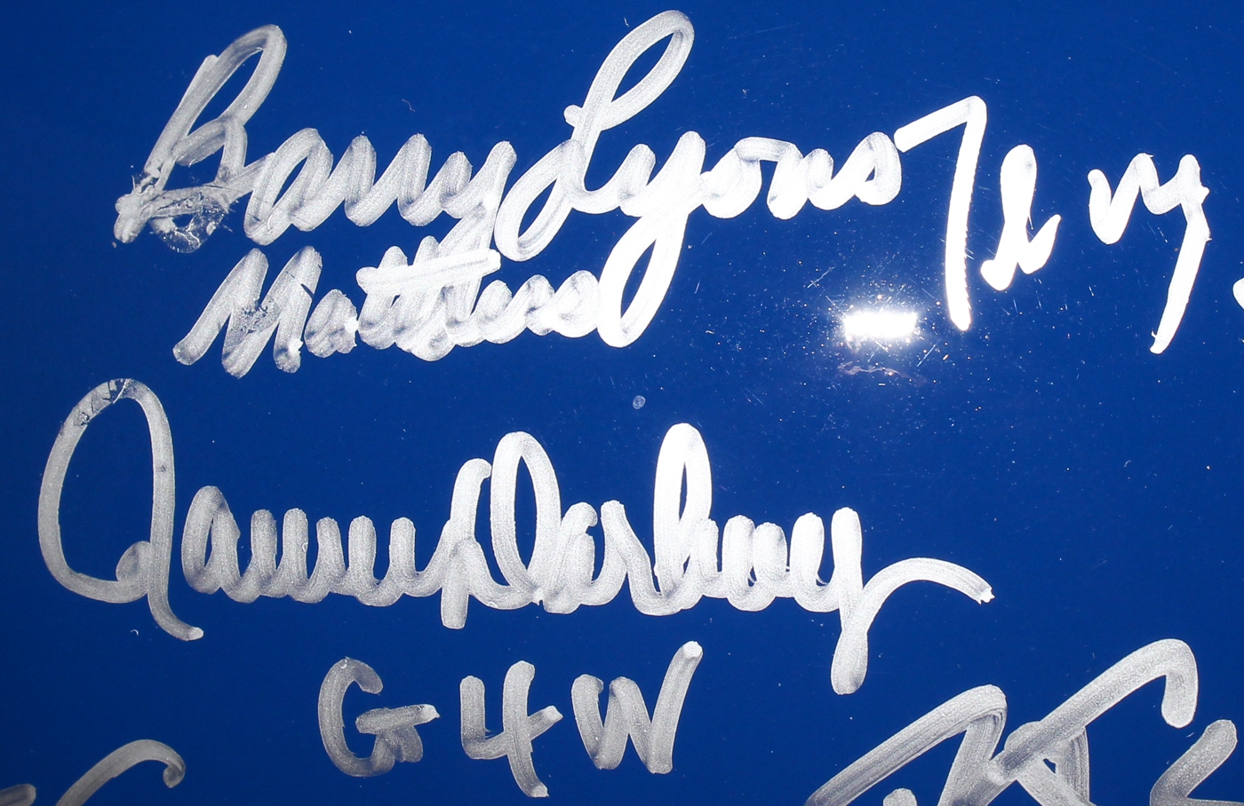 1986 Mets Batting Helmet Team-Signed by (28) with Dwight Gooden, Darryl Strawberry, Keith Hernandez (Steiner COA) at PristineAuction.com 1986 Mets Batting Helmet Team-Signed by (28) with Dwight Gooden, Darryl Strawberry, Keith Hernandez (Steiner COA) at PristineAuction.com