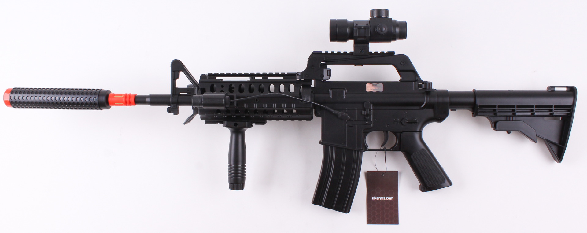 Jon Bernthal Signed Full-Size "Punisher" Replica Assault Rifle Airsoft Gun with Hand-Drawn Punisher Skull (Radtke COA) at PristineAuction.com Jon Bernthal Signed Full-Size "Punisher" Replica Assault Rifle Airsoft Gun with Hand-Drawn Punisher Skull (Radtke COA) at PristineAuction.com