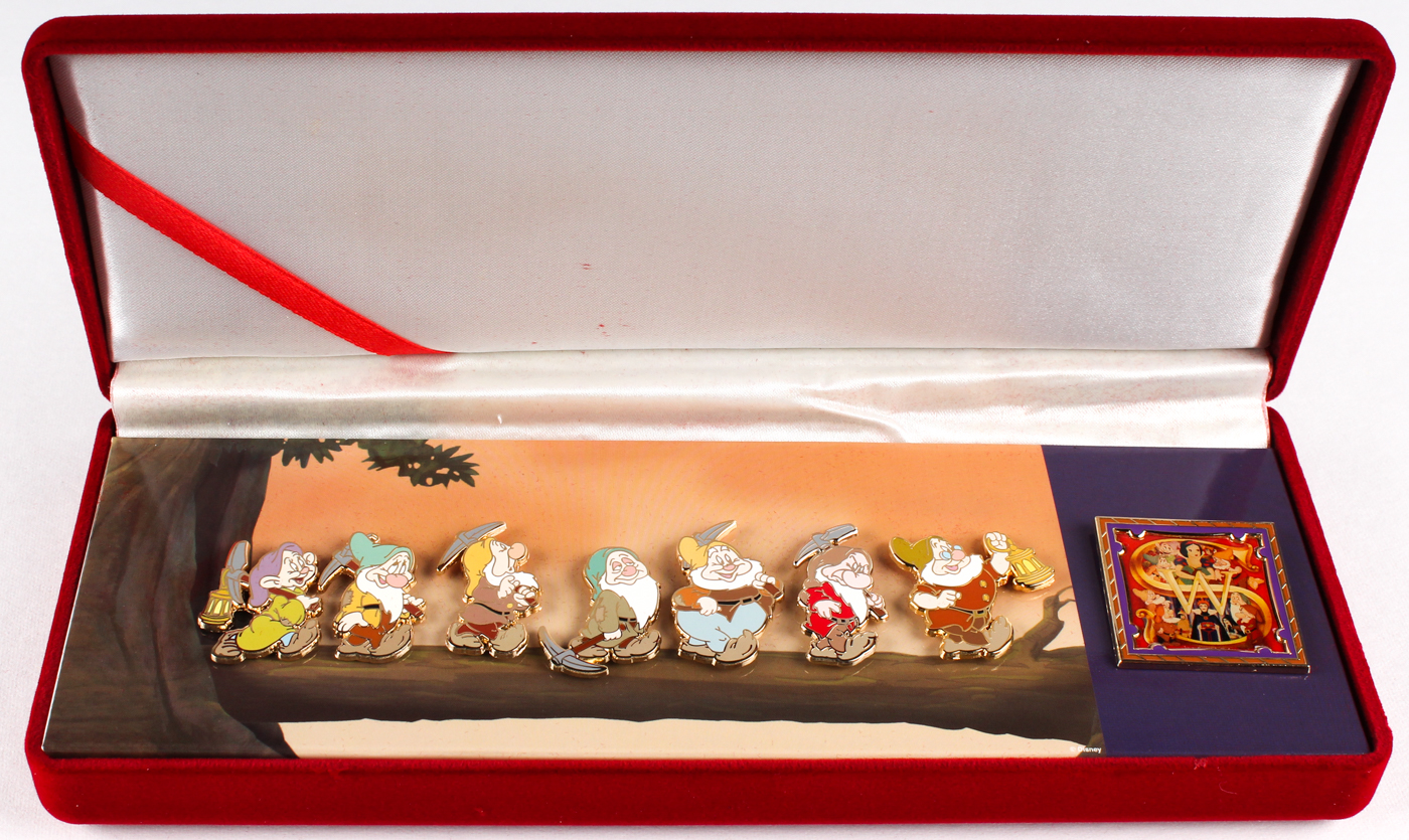Walt Disney Snow White and the Seven Dwarfs Set of (8) Pins at PristineAuction.com Walt Disney Snow White and the Seven Dwarfs Set of (8) Pins at PristineAuction.com