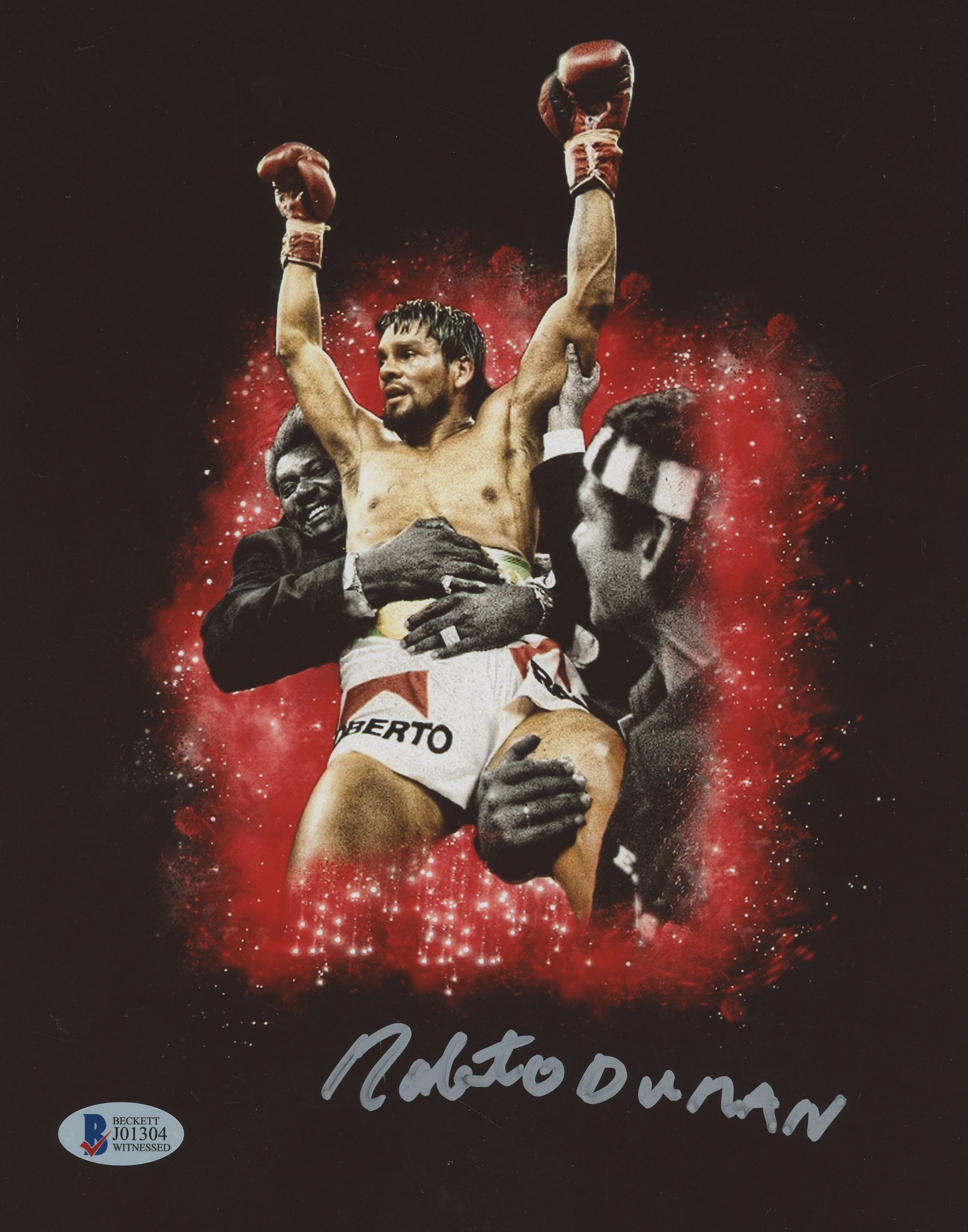 Roberto Duran Signed 8x10 Photo (Beckett COA) at PristineAuction.com Roberto Duran Signed 8x10 Photo (Beckett COA) at PristineAuction.com