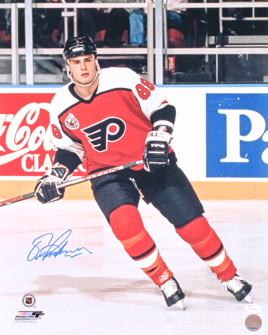 Eric Lindros Signed Flyers 16x20 Photo (JSA COA) at PristineAuction.com Eric Lindros Signed Flyers 16x20 Photo (JSA COA) at PristineAuction.com