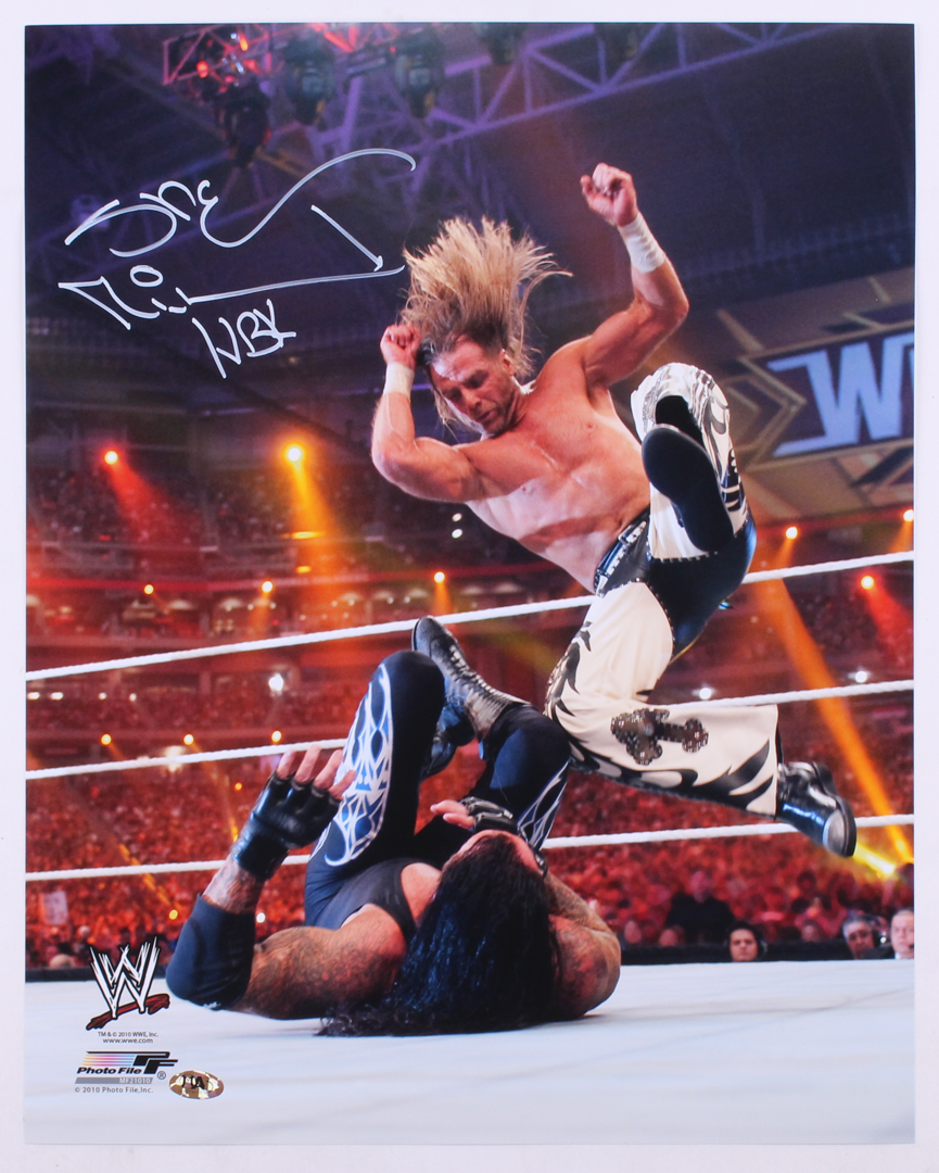 Shawn Michaels Signed WWE 16x20 Photo Inscribed "HBK" (MAB) at PristineAuction.com Shawn Michaels Signed WWE 16x20 Photo Inscribed "HBK" (MAB) at PristineAuction.com