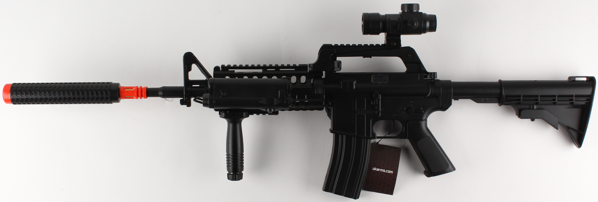 Jon Bernthal Signed Full-Size "Punisher" Replica Assault Rifle Airsoft Gun with Hand-Drawn Punisher Skull (Radtke COA) at PristineAuction.com Jon Bernthal Signed Full-Size "Punisher" Replica Assault Rifle Airsoft Gun with Hand-Drawn Punisher Skull (Radtke COA) at PristineAuction.com