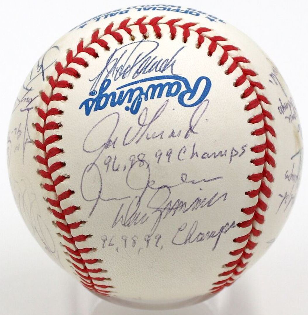 1999 New York Yankees LE 1999 World Series Baseball Team-Signed by (19) with Derek Jeter, Andy Pettitte, Mariano Rivera, Jorge Posada, Bernie Williams (JSA LOA) at PristineAuction.com 1999 New York Yankees LE 1999 World Series Baseball Team-Signed by (19) with Derek Jeter, Andy Pettitte, Mariano Rivera, Jorge Posada, Bernie Williams (JSA LOA) at PristineAuction.com