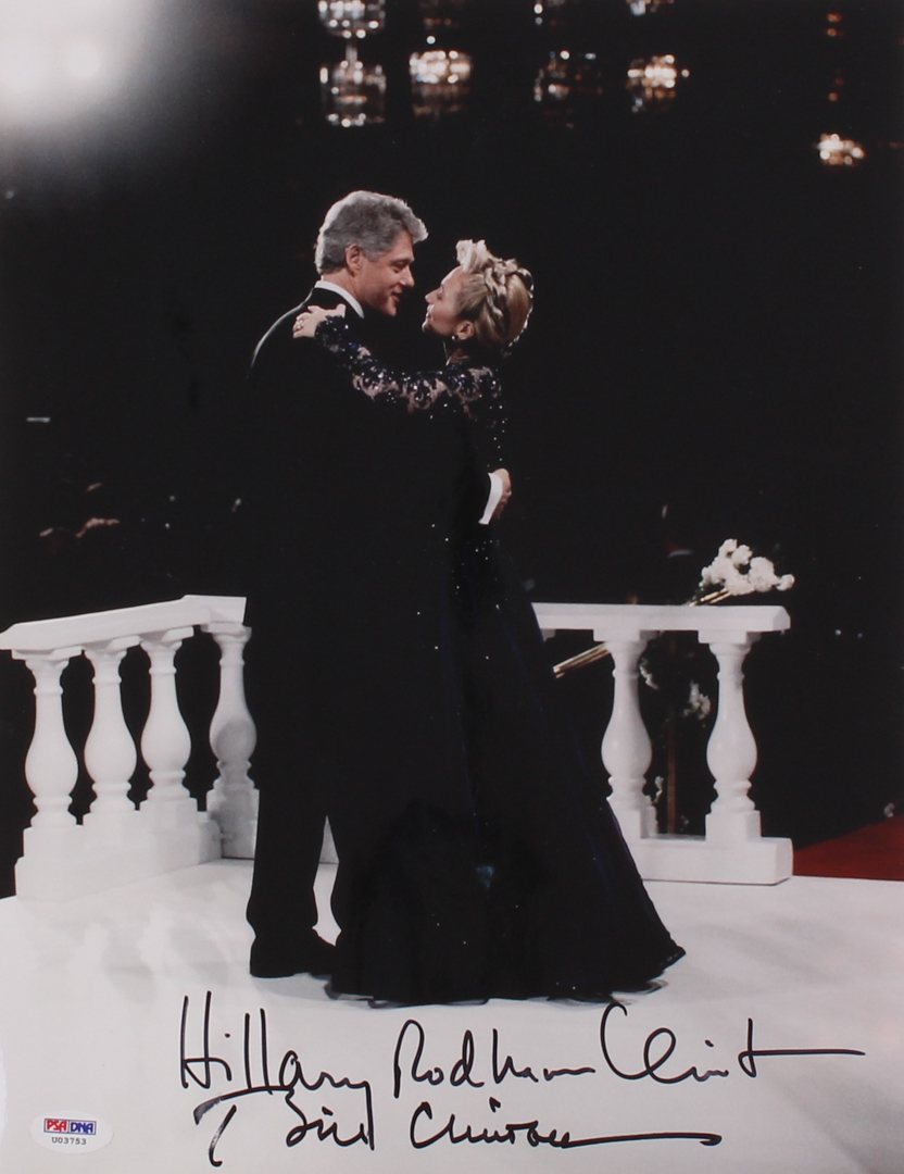 Bill Clinton & Hillary Clinton Signed 11x14 Photo with Full-Name Signature (PSA LOA) at PristineAuction.com Bill Clinton & Hillary Clinton Signed 11x14 Photo with Full-Name Signature (PSA LOA) at PristineAuction.com