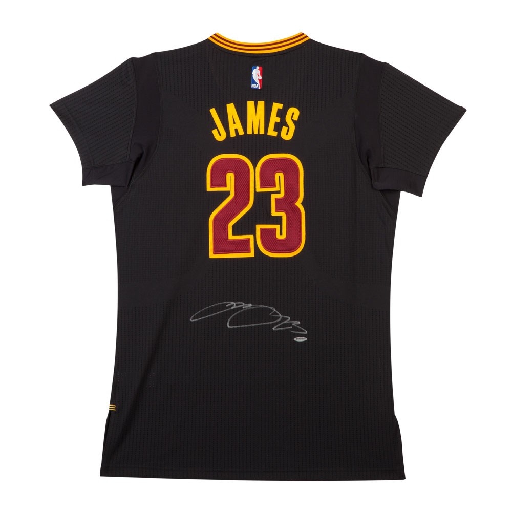 lebron james signed cavaliers jersey