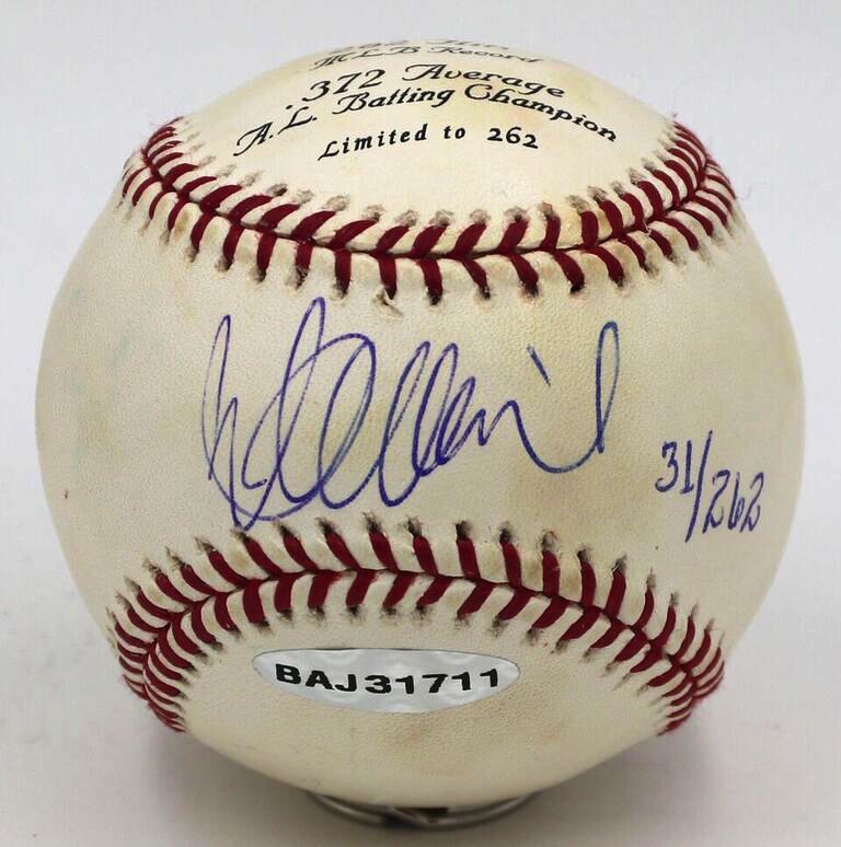 Ichiro Suzuki Signed LE 262 Hit Record Mariners Stat Stamped OML Baseball (UDA COA & MLB Hologram) at PristineAuction.com Ichiro Suzuki Signed LE 262 Hit Record Mariners Stat Stamped OML Baseball (UDA COA & MLB Hologram) at PristineAuction.com