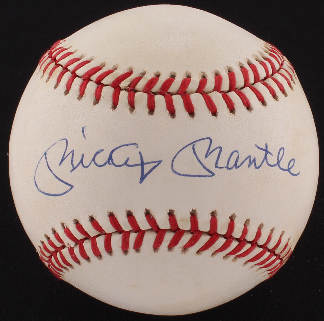 Mickey Mantle & Frank Robinson Signed OAL Baseball (JSA ALOA) at PristineAuction.com Mickey Mantle & Frank Robinson Signed OAL Baseball (JSA ALOA) at PristineAuction.com