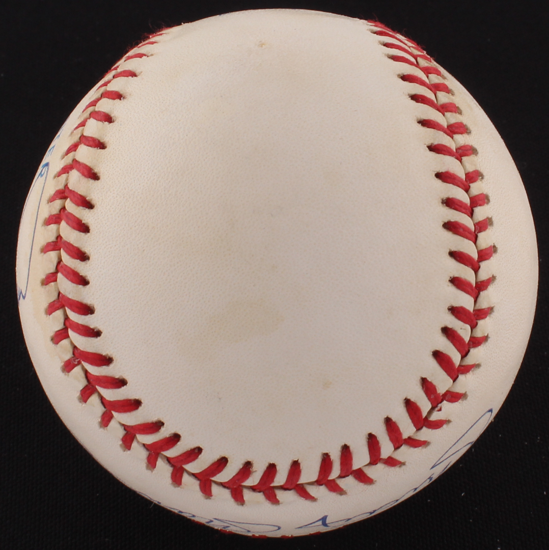 Mickey Mantle & Frank Robinson Signed OAL Baseball (JSA ALOA) at PristineAuction.com Mickey Mantle & Frank Robinson Signed OAL Baseball (JSA ALOA) at PristineAuction.com