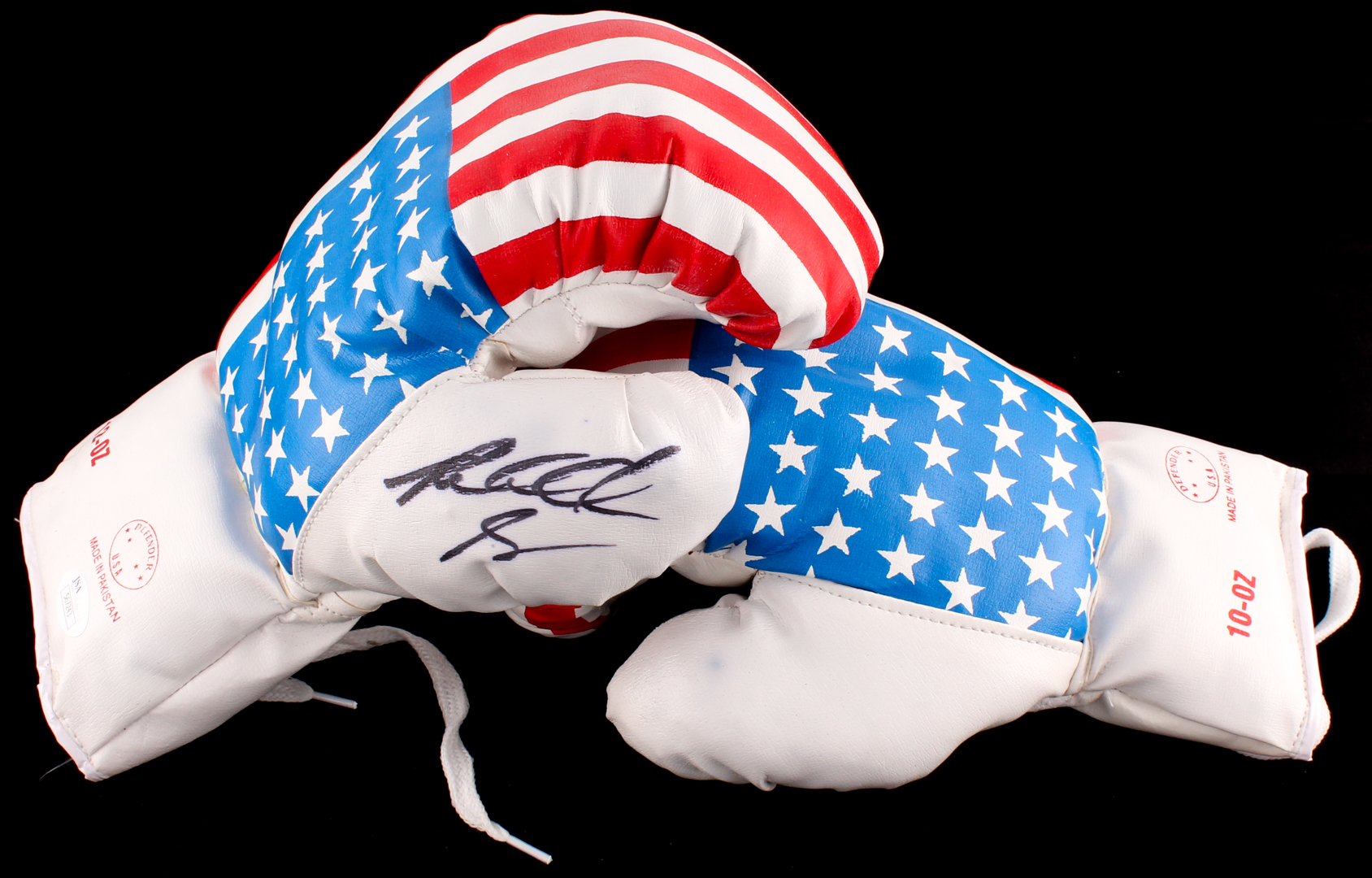 Riddick Bowe Signed Defender USA Boxing Gloves (JSA COA) at PristineAuction.com Riddick Bowe Signed Defender USA Boxing Gloves (JSA COA) at PristineAuction.com