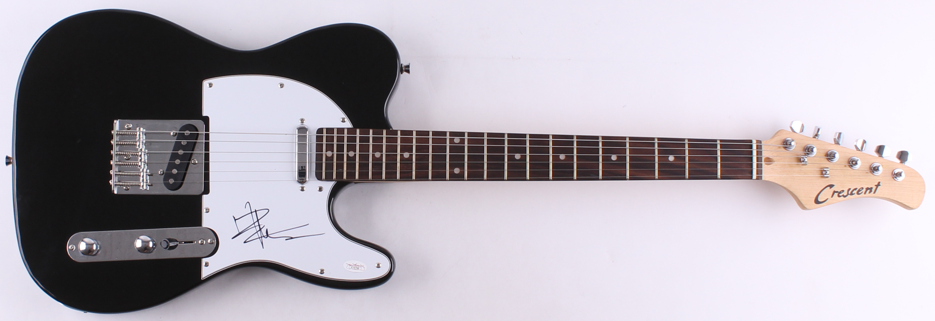 Dave Matthews Signed Full-Size Crescent Electric Guitar (JSA LOA) at PristineAuction.com Dave Matthews Signed Full-Size Crescent Electric Guitar (JSA LOA) at PristineAuction.com