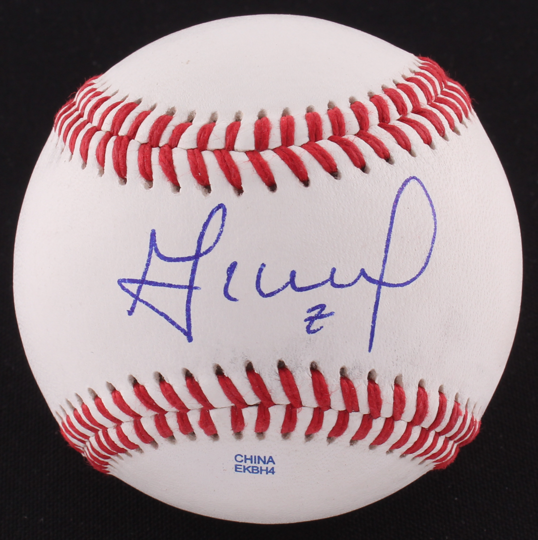 Jose Altuve Signed OL Baseball (JSA COA) at PristineAuction.com Jose Altuve Signed OL Baseball (JSA COA) at PristineAuction.com