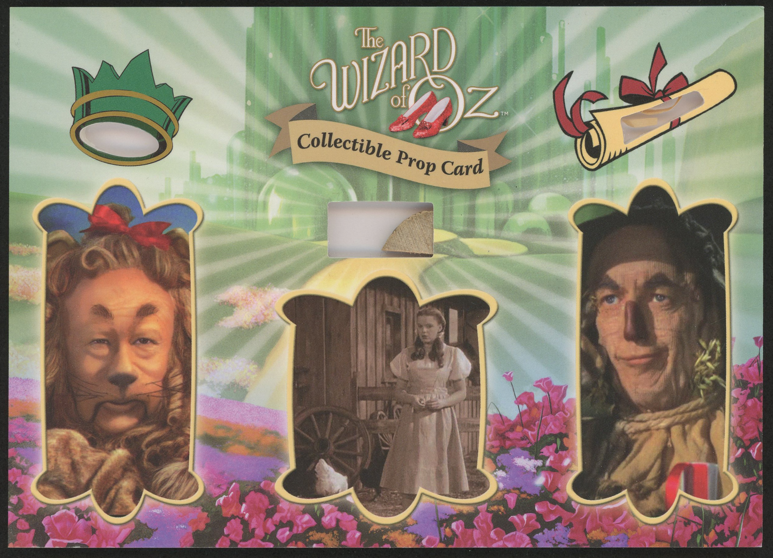 2007 The Wizard of Oz Props #WSH Scarecrow's Straw / Wagon Wheel / Cowardly Lion at PristineAuction.com 2007 The Wizard of Oz Props #WSH Scarecrow's Straw / Wagon Wheel / Cowardly Lion at PristineAuction.com