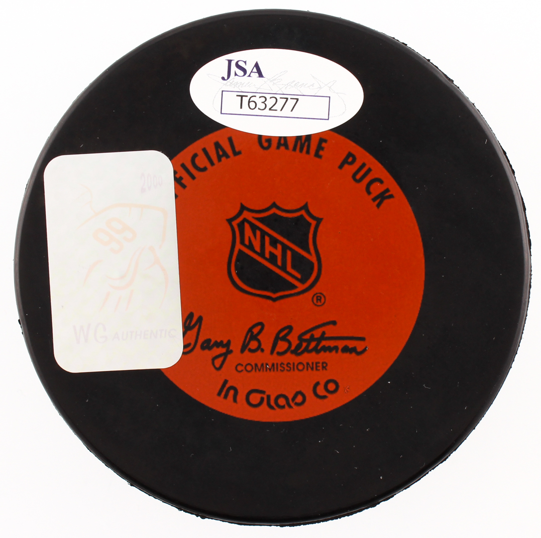 Wayne Gretzky Signed Oilers Logo Hockey Puck (JSA COA & Wayne Gretzky Hologram) at PristineAuction.com Wayne Gretzky Signed Oilers Logo Hockey Puck (JSA COA & Wayne Gretzky Hologram) at PristineAuction.com