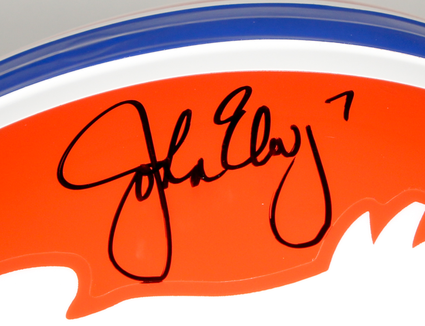 John Elway Signed Broncos Throwback Full-Size Helmet (Elway Hologram) at PristineAuction.com John Elway Signed Broncos Throwback Full-Size Helmet (Elway Hologram) at PristineAuction.com