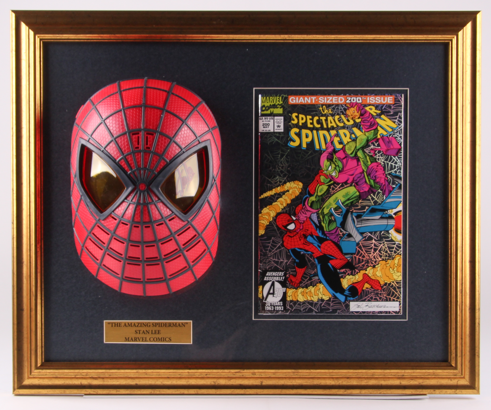Stan Lee Signed "Spider-Man" 17.5x21.5 Custom Framed Mask Display with "The Spectacular Spider-Man" #200 Comic Book (PSA COA) at PristineAuction.com Stan Lee Signed "Spider-Man" 17.5x21.5 Custom Framed Mask Display with "The Spectacular Spider-Man" #200 Comic Book (PSA COA) at PristineAuction.com