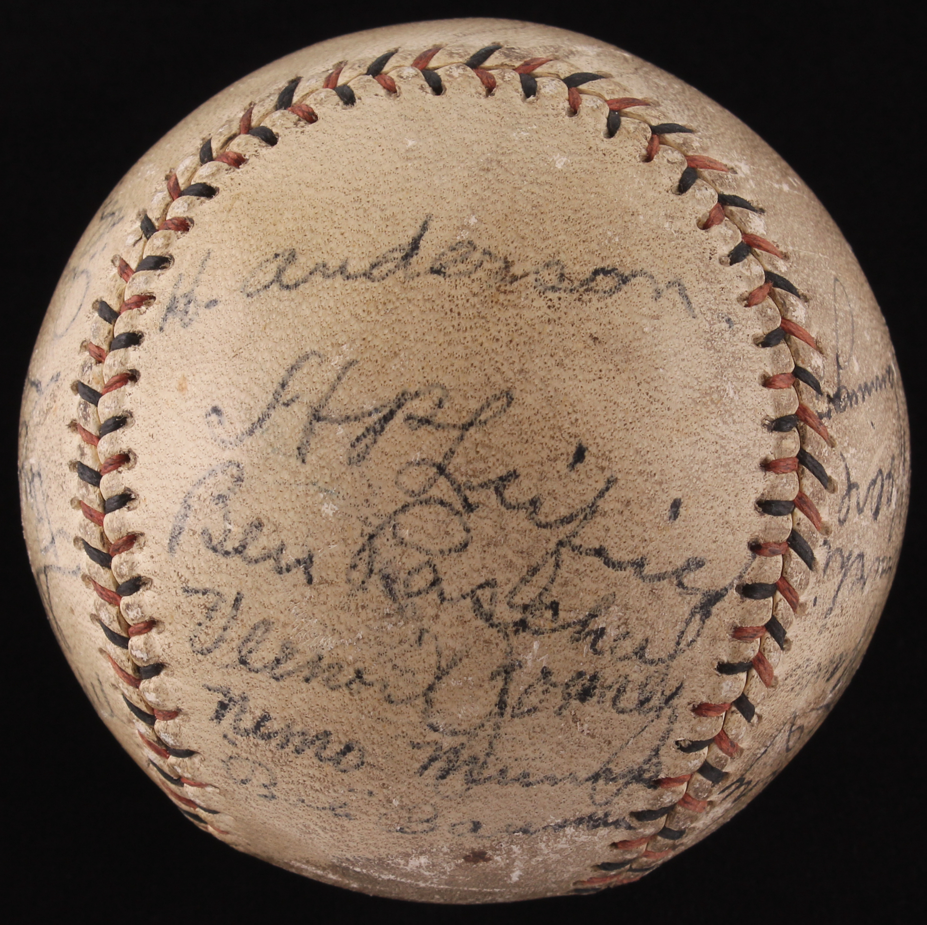 1932 New York Yankees OAL Baseball Team-Signed by (18) with Lefty Gomez, Johnny Murphy, Johnny Grabowski (PSA LOA) at PristineAuction.com 1932 New York Yankees OAL Baseball Team-Signed by (18) with Lefty Gomez, Johnny Murphy, Johnny Grabowski (PSA LOA) at PristineAuction.com