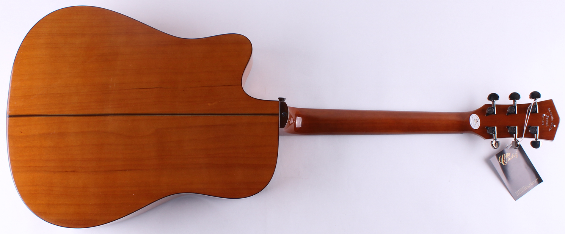 Luke Bryan Signed Full-Size Acoustic Guitar (JSA COA) at PristineAuction.com Luke Bryan Signed Full-Size Acoustic Guitar (JSA COA) at PristineAuction.com