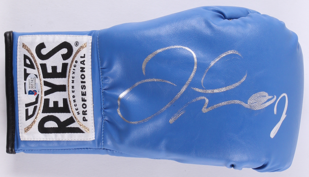 Floyd Mayweather Jr. Signed Cleto Reyes Boxing Glove (Beckett COA) at PristineAuction.com Floyd Mayweather Jr. Signed Cleto Reyes Boxing Glove (Beckett COA) at PristineAuction.com