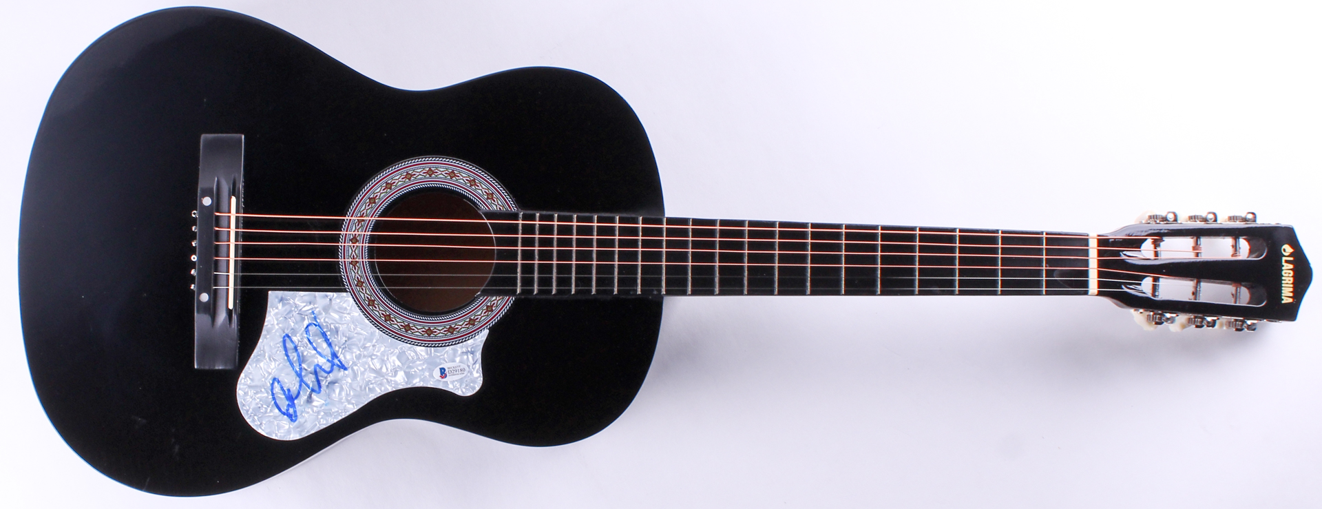 Brad Paisley Signed Full-Size Acoustic Guitar (Beckett COA) at PristineAuction.com Brad Paisley Signed Full-Size Acoustic Guitar (Beckett COA) at PristineAuction.com