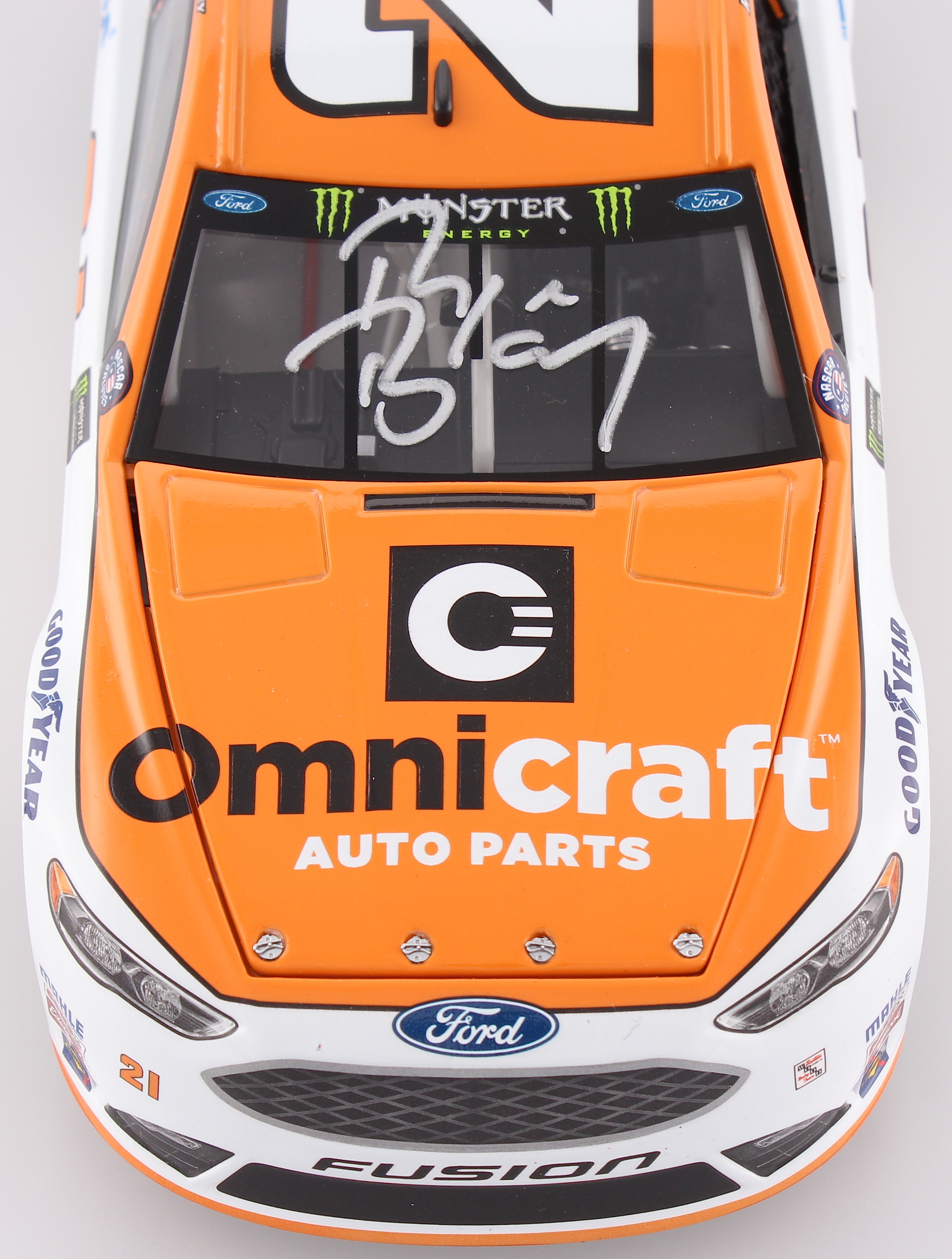 Ryan Blaney Signed 2017 NASCAR #21 Omnicraft 1:24 Premium Action Diecast Car (PA COA) at PristineAuction.com Ryan Blaney Signed 2017 NASCAR #21 Omnicraft 1:24 Premium Action Diecast Car (PA COA) at PristineAuction.com