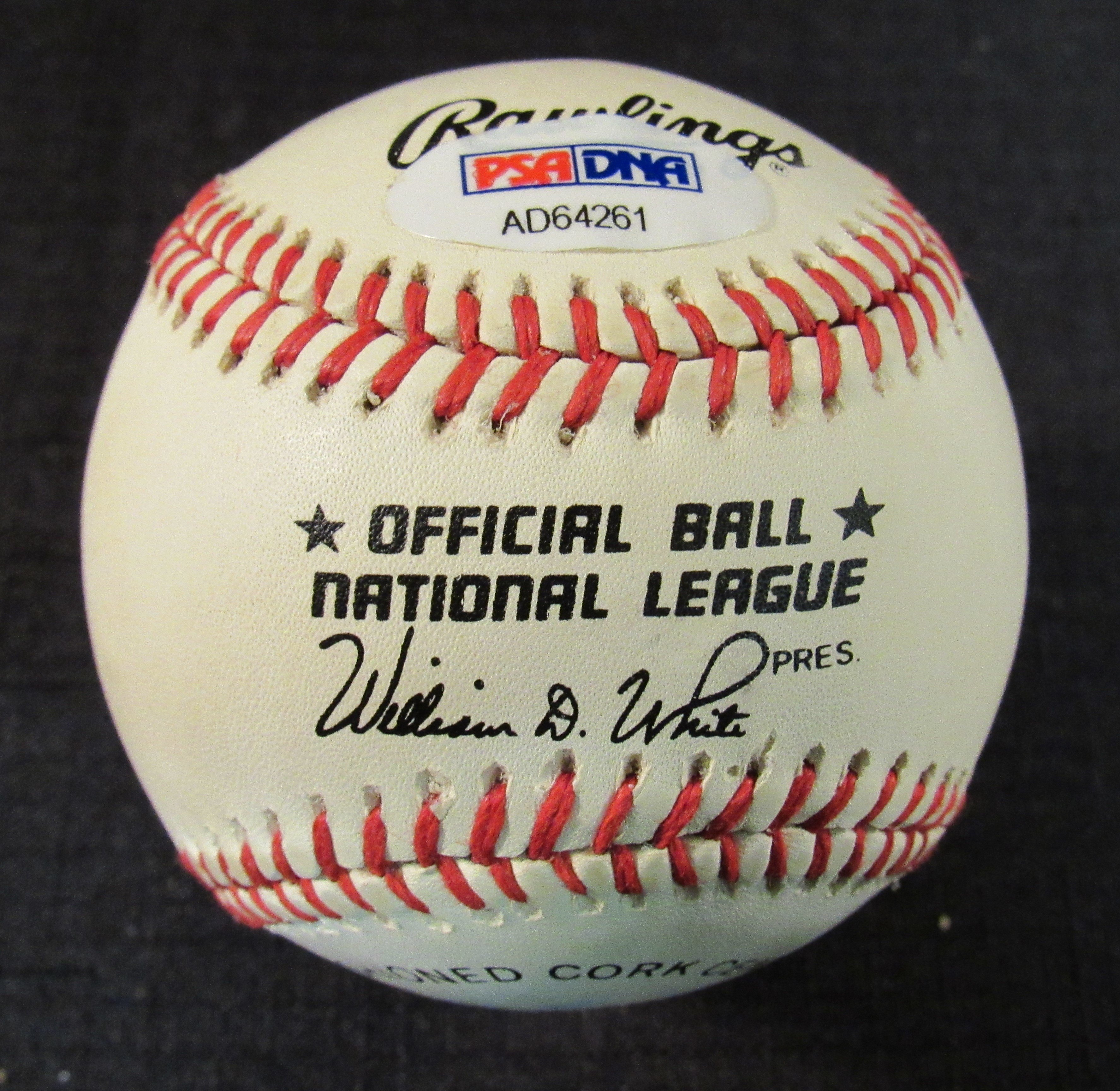 Hank Aaron Signed ONL Baseball (PSA Hologram) at PristineAuction.com Hank Aaron Signed ONL Baseball (PSA Hologram) at PristineAuction.com