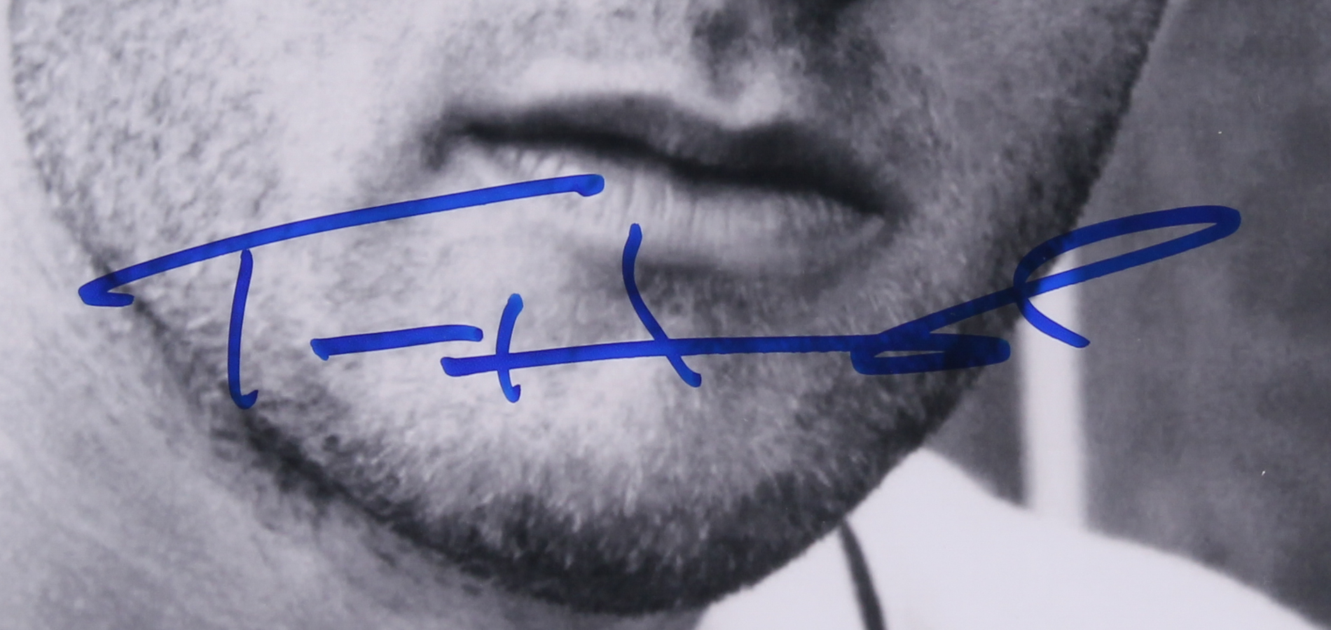 Tom Hanks Signed "A League of their Own" 19.5x23.5 Custom Framed Photo Display (PSA COA) at PristineAuction.com Tom Hanks Signed "A League of their Own" 19.5x23.5 Custom Framed Photo Display (PSA COA) at PristineAuction.com