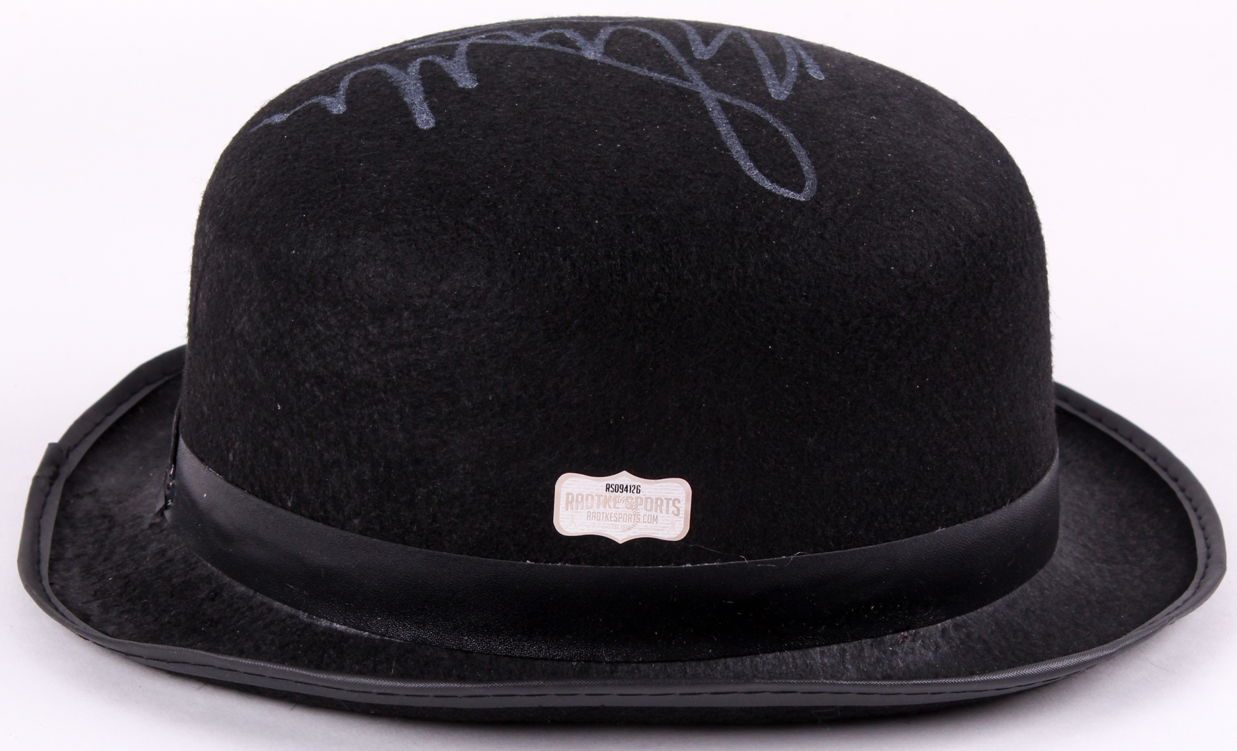 Malcolm McDowell Signed "A Clockwork Orange" Prop Bowler Hat (Radtke Hologram) at PristineAuction.com Malcolm McDowell Signed "A Clockwork Orange" Prop Bowler Hat (Radtke Hologram) at PristineAuction.com