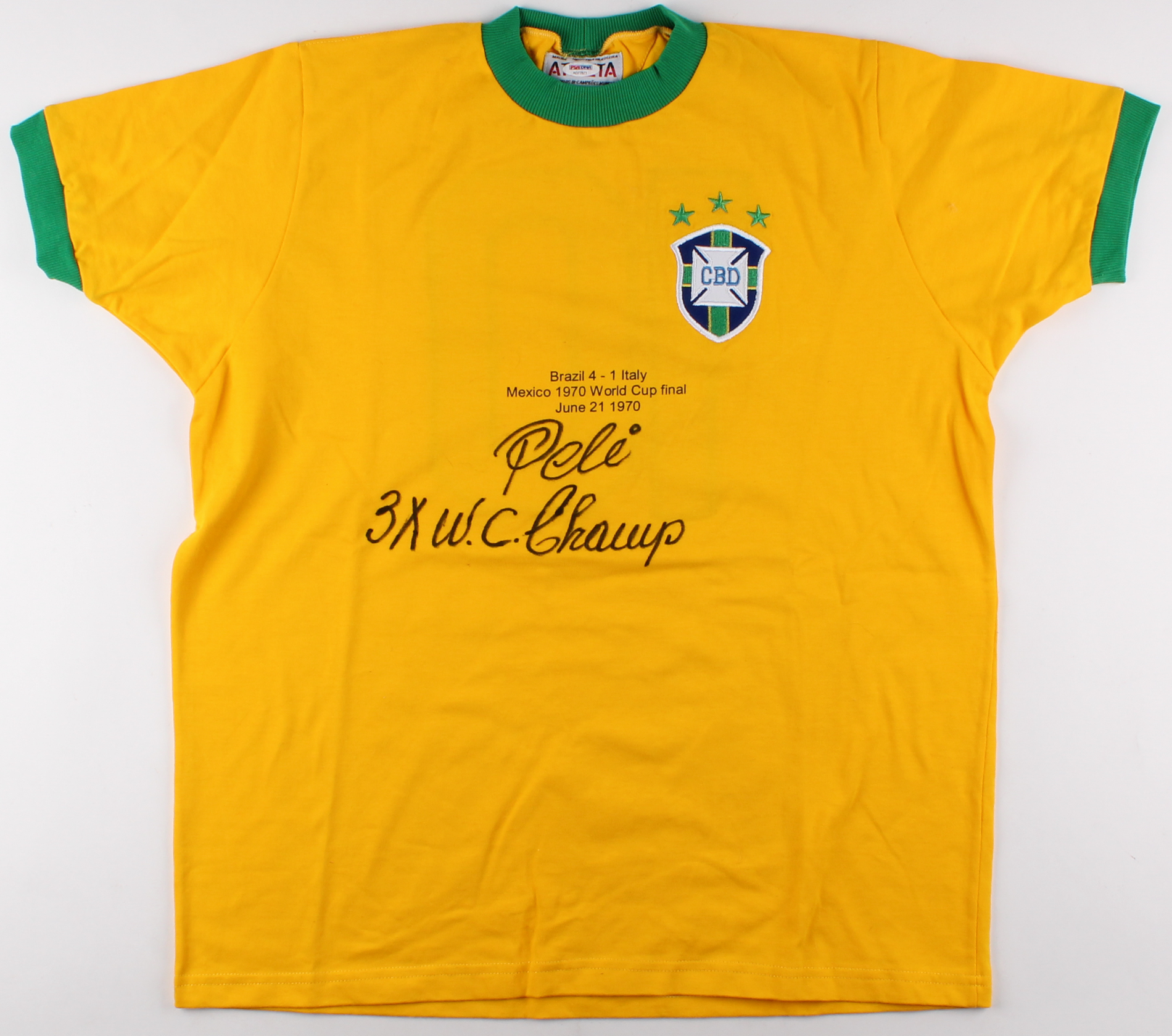 Pele Signed Brazil 1970 World Cup Final Jersey Inscribed "3x W.C. Champ" (PSA Hologram) at PristineAuction.com Pele Signed Brazil 1970 World Cup Final Jersey Inscribed "3x W.C. Champ" (PSA Hologram) at PristineAuction.com