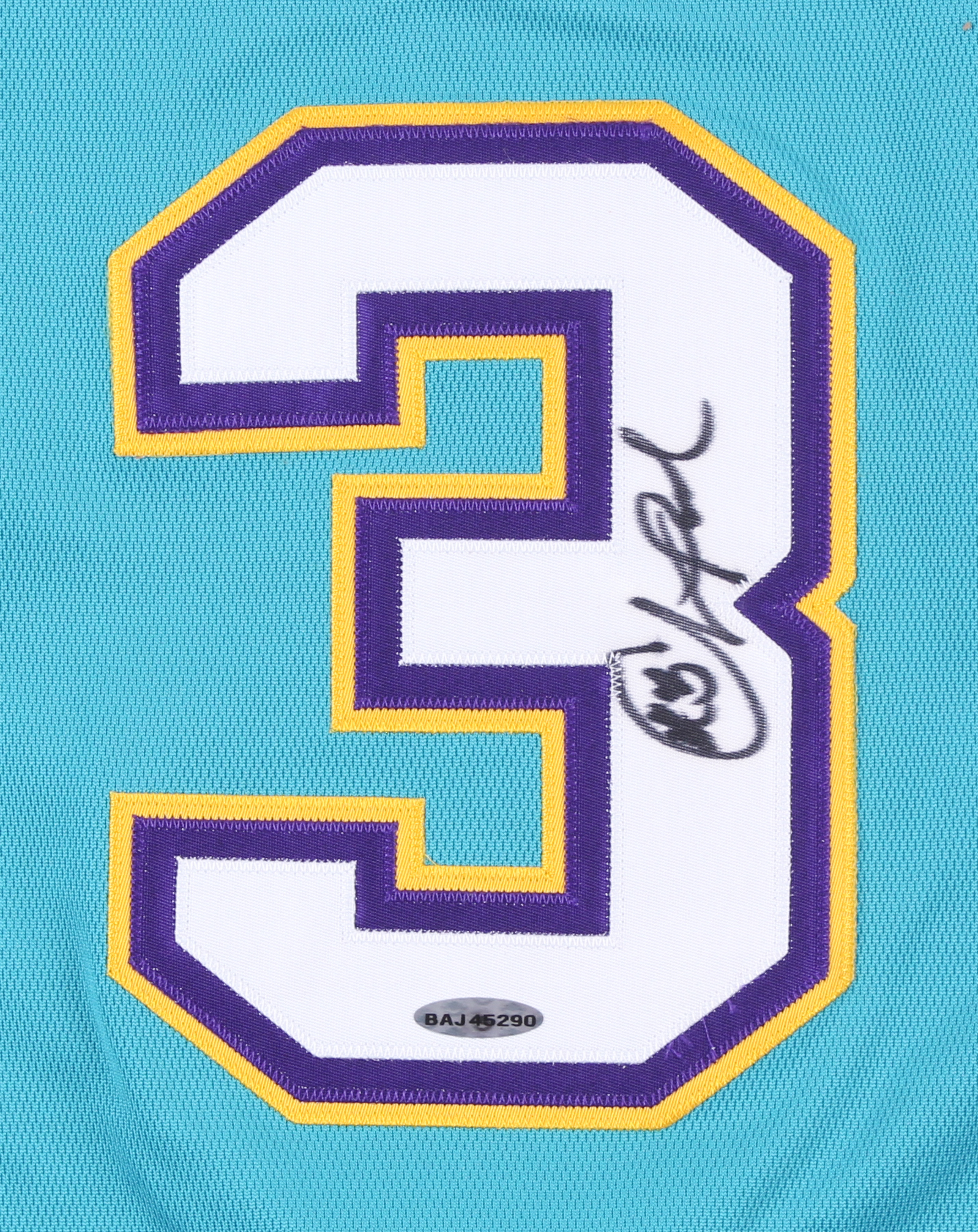 Chris Paul Signed Hornets Jersey (UD COA) at PristineAuction.com Chris Paul Signed Hornets Jersey (UD COA) at PristineAuction.com