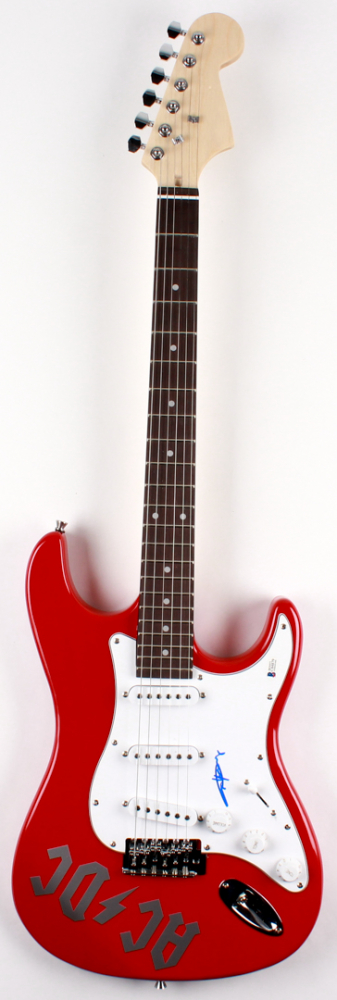 Angus Young Signed Full-Size AC/DC Electric Guitar (Beckett Hologram ...