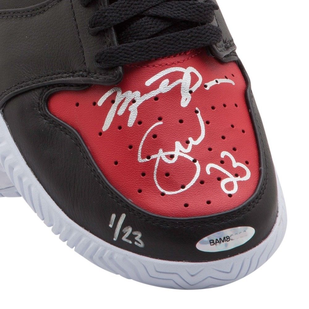 Serena Williams & Michael Jordan Signed Pair of (2) LE Nike Court Flare Air Jordan1 Shoes (UDA COA) at PristineAuction.com Serena Williams & Michael Jordan Signed Pair of (2) LE Nike Court Flare Air Jordan1 Shoes (UDA COA) at PristineAuction.com