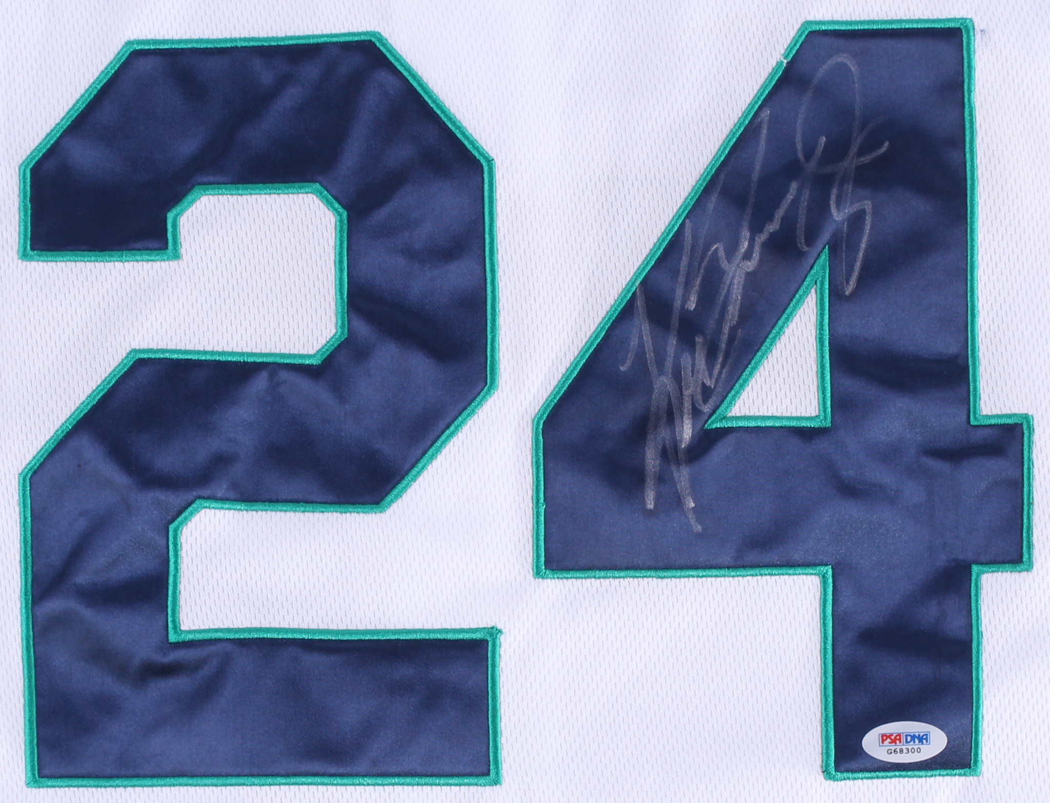 Ken Griffey Jr. Signed Mariners Jersey (PSA COA) at PristineAuction.com Ken Griffey Jr. Signed Mariners Jersey (PSA COA) at PristineAuction.com