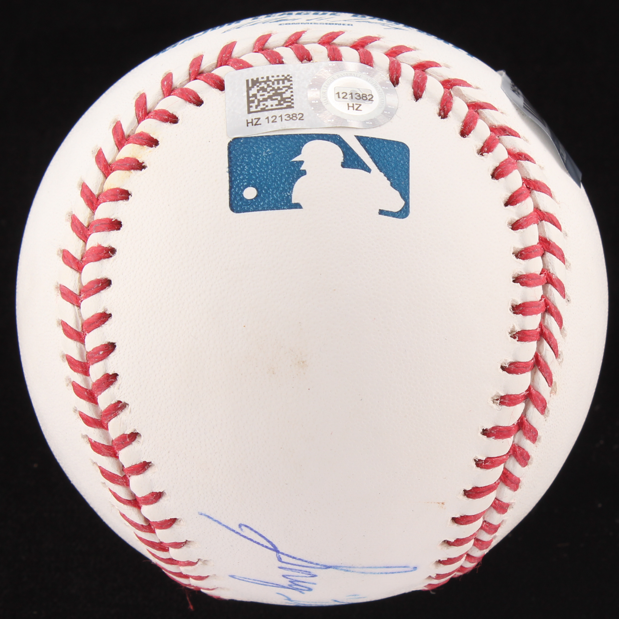 Greg "The Bull" Luzinski Signed OML Baseball (Fanatics Hologram & MLB Hologram) at PristineAuction.com Greg "The Bull" Luzinski Signed OML Baseball (Fanatics Hologram & MLB Hologram) at PristineAuction.com