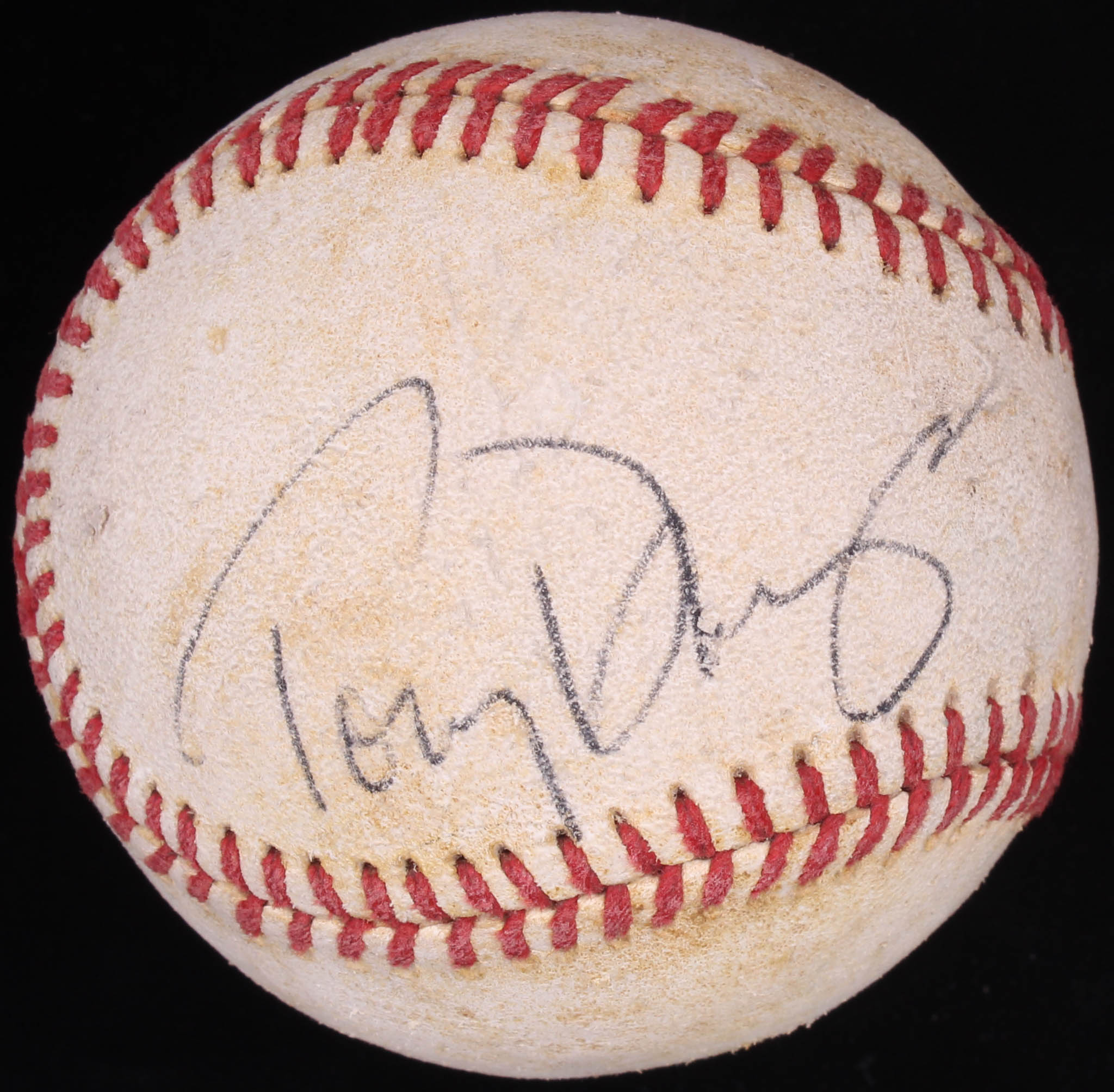 Tony Danza Signed Baseball (JSA COA) at PristineAuction.com Tony Danza Signed Baseball (JSA COA) at PristineAuction.com