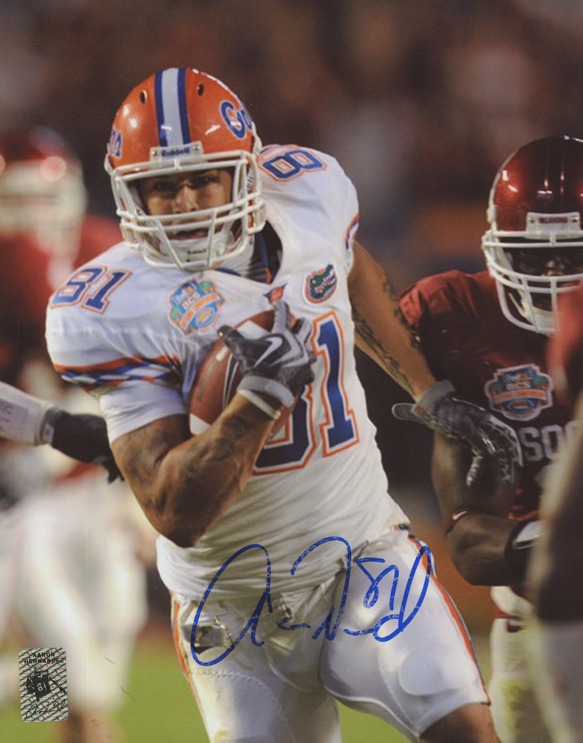 Aaron Hernandez Signed Florida Gators 8x10 Photo (Palm Beach COA & Hernandez Hologram) at PristineAuction.com Aaron Hernandez Signed Florida Gators 8x10 Photo (Palm Beach COA & Hernandez Hologram) at PristineAuction.com