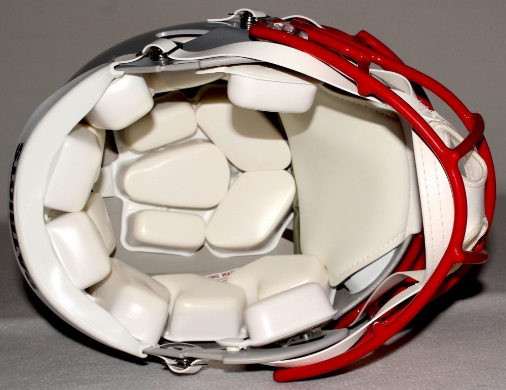 Tom Brady Signed Patriots Full-Size Authentic On-Field Speed Helmet (TriStar Hologram) at PristineAuction.com Tom Brady Signed Patriots Full-Size Authentic On-Field Speed Helmet (TriStar Hologram) at PristineAuction.com